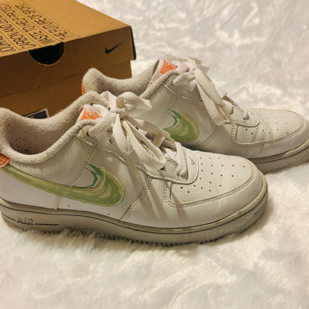 Nike Kids White and Orange Sneakers